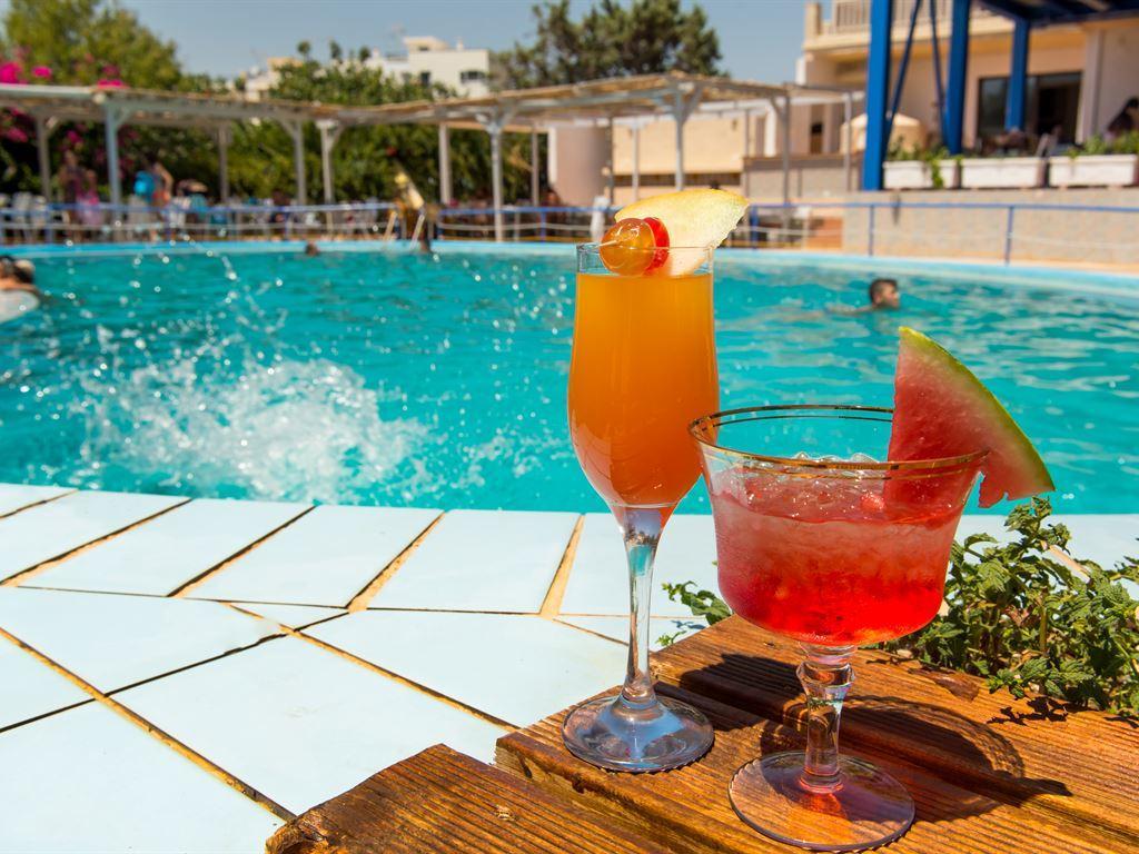 Hotel Vergina ラゴニッシ エクステリア 写真