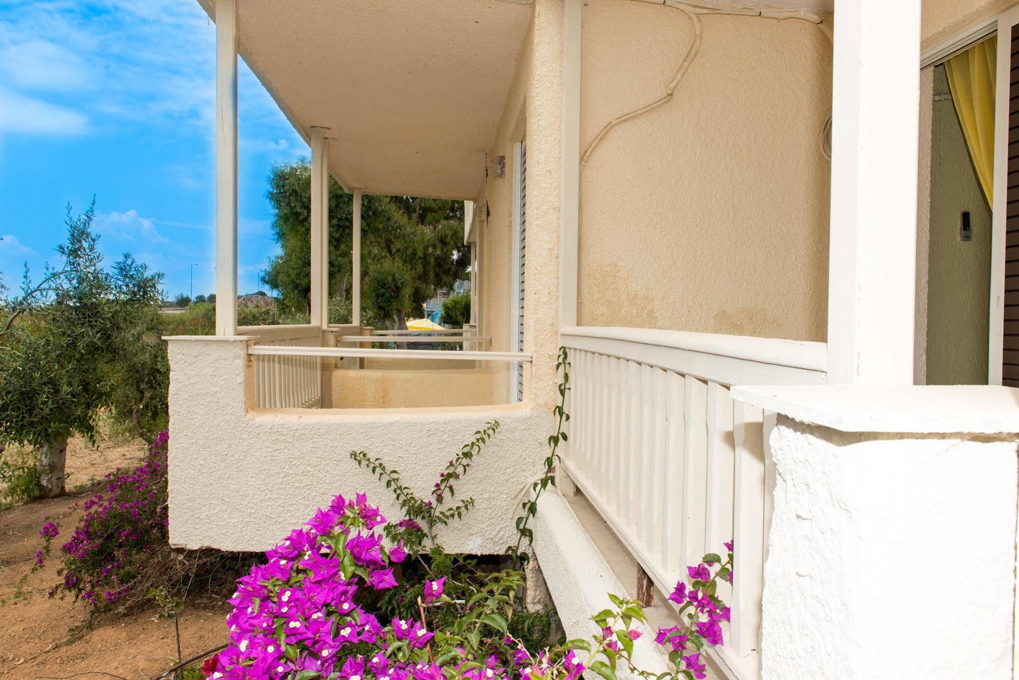 Hotel Vergina ラゴニッシ エクステリア 写真